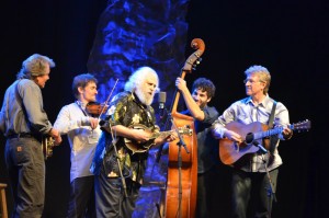 Keith Little – banjo, Chad Manning – Fiddle, David Grisman – Mandolin, Sam Grisman – Bass, Jim Nunally – Guitar